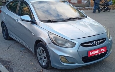 Hyundai Solaris II рестайлинг, 2012 год, 410 000 рублей, 1 фотография