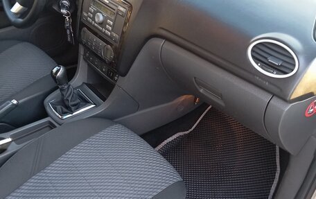 Ford Focus II рестайлинг, 2006 год, 350 000 рублей, 9 фотография