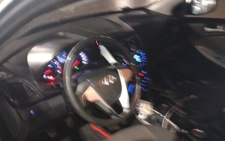 Hyundai Solaris II рестайлинг, 2012 год, 410 000 рублей, 3 фотография