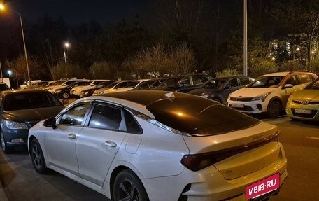 KIA K5, 2022 год, 1 980 000 рублей, 6 фотография