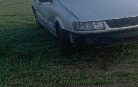 Volkswagen Passat B4, 1996 год, 50 000 рублей, 13 фотография