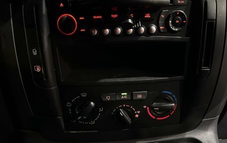 Peugeot Expert II, 2016 год, 1 000 000 рублей, 8 фотография