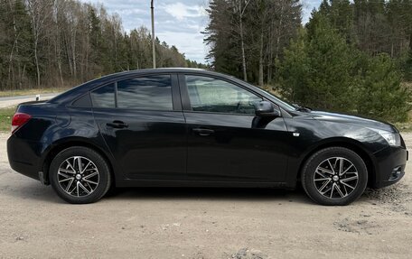 Chevrolet Cruze II, 2012 год, 850 000 рублей, 2 фотография