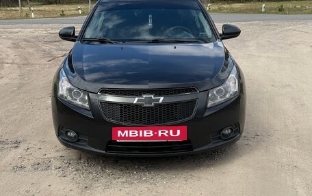 Chevrolet Cruze II, 2012 год, 850 000 рублей, 3 фотография