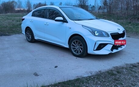 KIA Rio IV, 2019 год, 1 400 000 рублей, 2 фотография