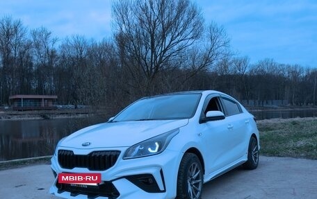 KIA Rio IV, 2019 год, 1 400 000 рублей, 3 фотография