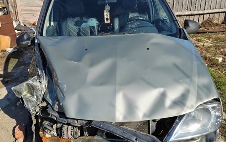 Renault Logan I, 2012 год, 270 000 рублей, 1 фотография