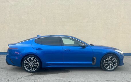 KIA Stinger I, 2019 год, 2 800 000 рублей, 6 фотография