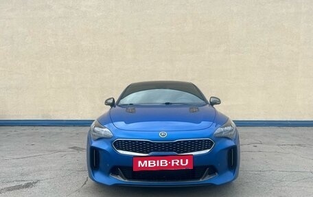 KIA Stinger I, 2019 год, 2 800 000 рублей, 2 фотография