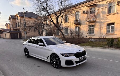 BMW 5 серия, 2021 год, 3 750 000 рублей, 2 фотография