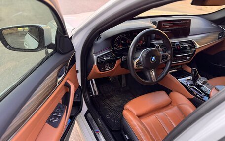 BMW 5 серия, 2021 год, 3 750 000 рублей, 9 фотография