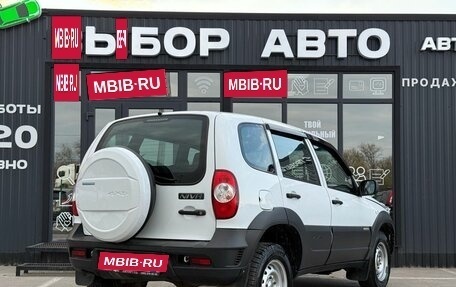 Chevrolet Niva I рестайлинг, 2017 год, 770 000 рублей, 2 фотография