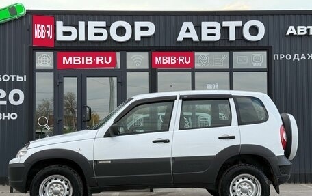 Chevrolet Niva I рестайлинг, 2017 год, 770 000 рублей, 4 фотография