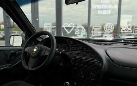 Chevrolet Niva I рестайлинг, 2017 год, 770 000 рублей, 14 фотография