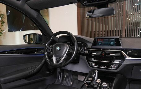 BMW 5 серия, 2018 год, 2 750 000 рублей, 17 фотография