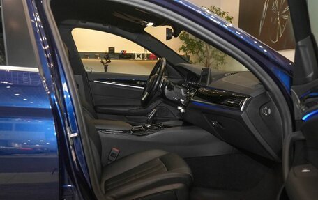 BMW 5 серия, 2018 год, 2 750 000 рублей, 23 фотография