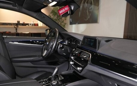 BMW 5 серия, 2018 год, 2 750 000 рублей, 22 фотография