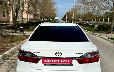 Toyota Camry, 2015 год, 1 745 000 рублей, 9 фотография
