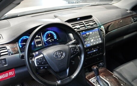 Toyota Camry, 2017 год, 2 094 000 рублей, 7 фотография