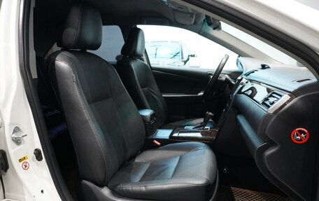 Toyota Camry, 2017 год, 2 094 000 рублей, 14 фотография