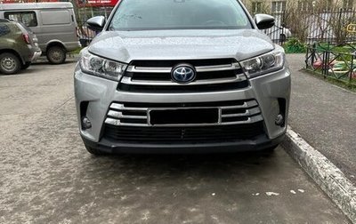 Toyota Highlander III, 2017 год, 3 399 000 рублей, 1 фотография