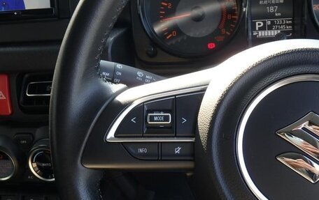 Suzuki Jimny, 2023 год, 1 275 000 рублей, 15 фотография