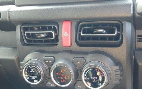 Suzuki Jimny, 2023 год, 1 275 000 рублей, 30 фотография