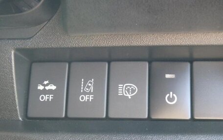 Suzuki Jimny, 2023 год, 1 275 000 рублей, 27 фотография