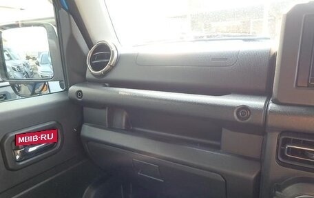 Suzuki Jimny, 2023 год, 1 275 000 рублей, 24 фотография