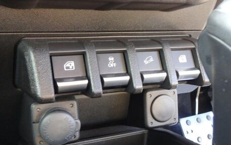 Suzuki Jimny, 2023 год, 1 275 000 рублей, 32 фотография