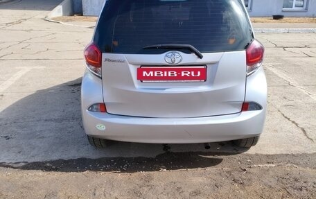 Toyota Ractis II, 2015 год, 955 000 рублей, 2 фотография