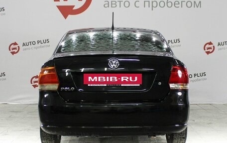 Volkswagen Polo VI (EU Market), 2013 год, 700 000 рублей, 4 фотография