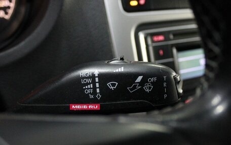 Volkswagen Polo VI (EU Market), 2013 год, 700 000 рублей, 13 фотография