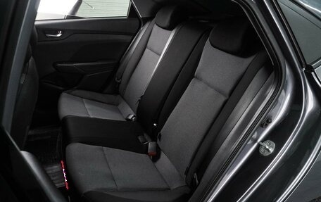 Hyundai Solaris II рестайлинг, 2021 год, 1 415 000 рублей, 10 фотография