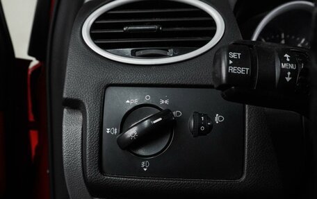 Ford Focus II рестайлинг, 2010 год, 599 000 рублей, 11 фотография