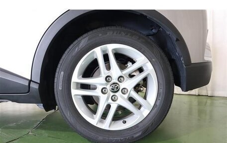 Toyota C-HR I рестайлинг, 2018 год, 1 430 005 рублей, 5 фотография