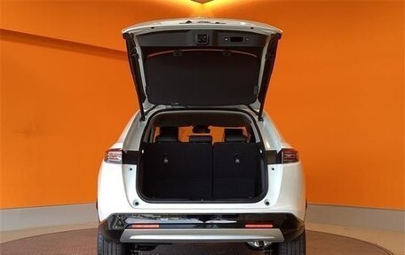 Honda Vezel, 2025 год, 2 210 005 рублей, 11 фотография