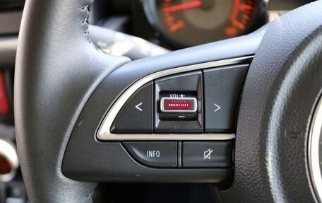 Suzuki Jimny, 2023 год, 1 297 000 рублей, 11 фотография