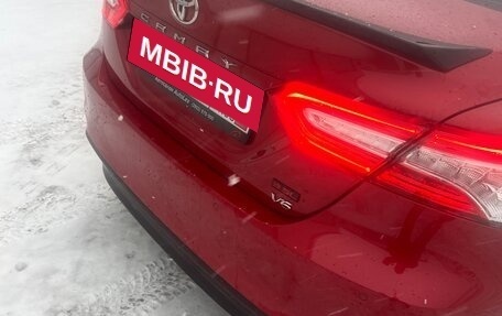 Toyota Camry, 2021 год, 4 000 000 рублей, 10 фотография