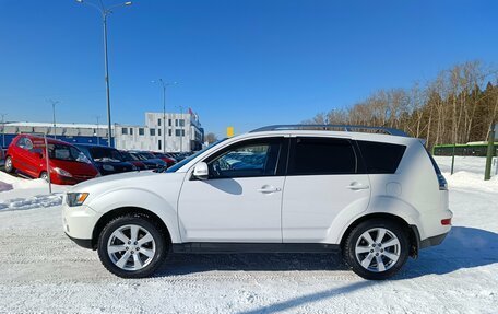 Mitsubishi Outlander III рестайлинг 3, 2010 год, 1 199 995 рублей, 4 фотография