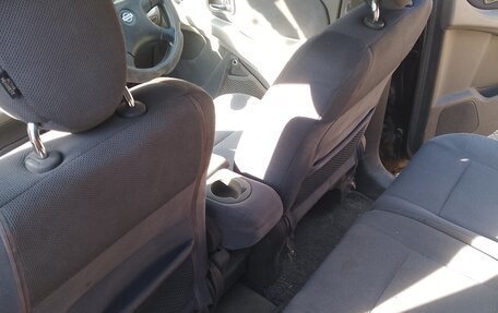 Nissan Tino, 1999 год, 220 000 рублей, 1 фотография