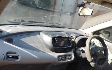 Nissan Tino, 1999 год, 220 000 рублей, 2 фотография