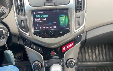 Chevrolet Cruze II, 2013 год, 888 000 рублей, 4 фотография