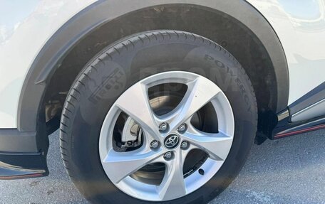 Toyota C-HR I рестайлинг, 2018 год, 2 050 000 рублей, 14 фотография