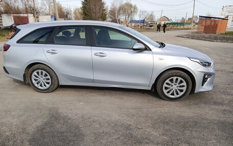 KIA cee'd III, 2020 год, 2 000 000 рублей, 15 фотография