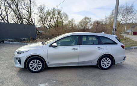 KIA cee'd III, 2020 год, 2 000 000 рублей, 18 фотография