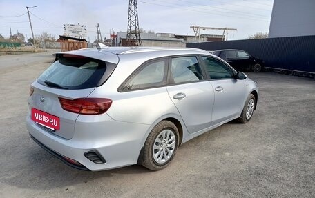 KIA cee'd III, 2020 год, 2 000 000 рублей, 12 фотография