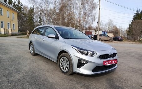 KIA cee'd III, 2020 год, 2 000 000 рублей, 16 фотография