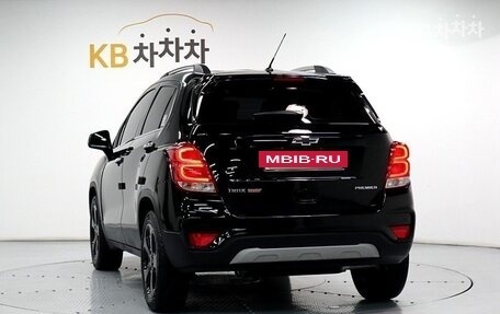 Chevrolet Trax, 2021 год, 1 075 000 рублей, 4 фотография
