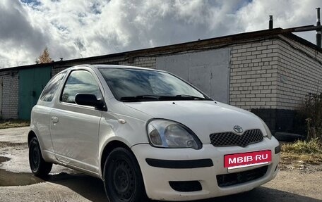 Toyota Yaris I рестайлинг, 2003 год, 400 000 рублей, 1 фотография